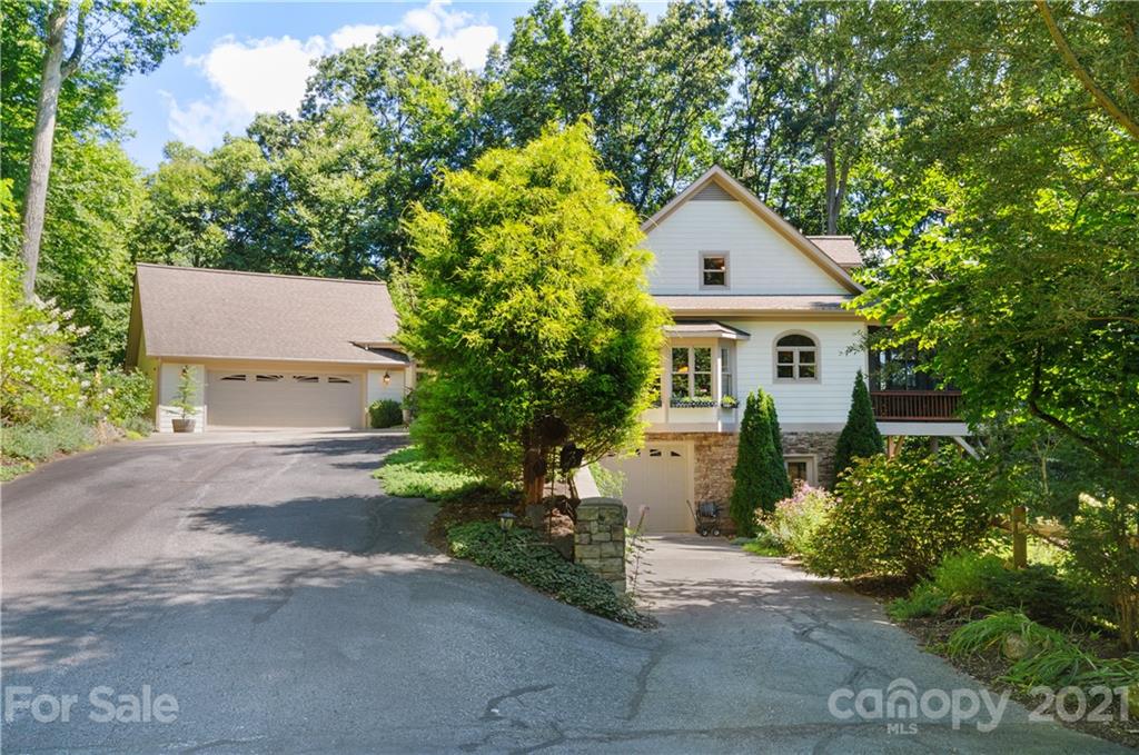 1186 Great Oak Drive Canton NC 28716
