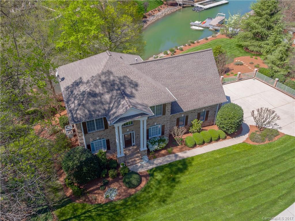 165 Pin Oak Lane Mooresville NC 28117