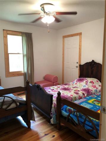 242 Doves Way Lake Lure NC 28746