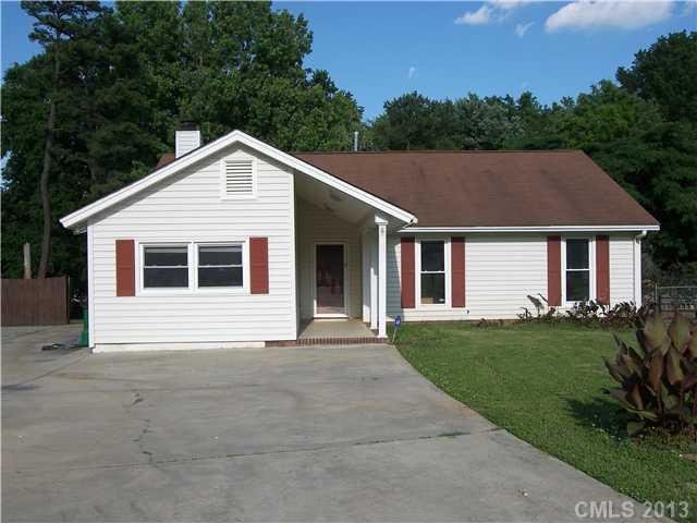 6734 Old Meadow Road Charlotte NC 28227