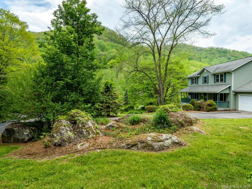 6 Countryside Estate Barnardsville NC 28709
