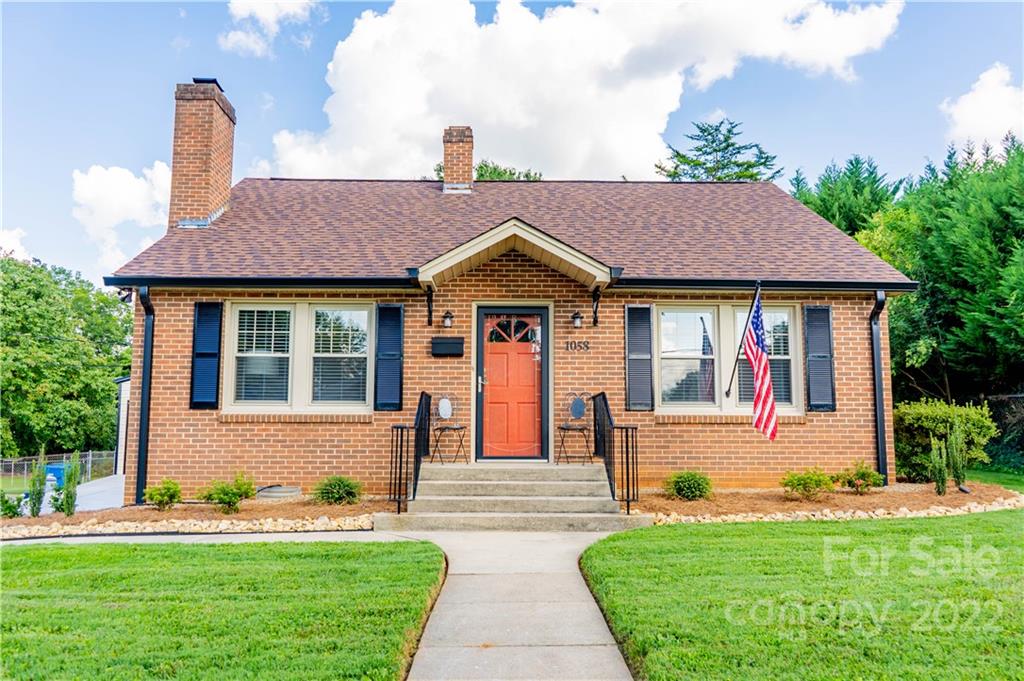 1058 4th Street NE Hickory NC 28601