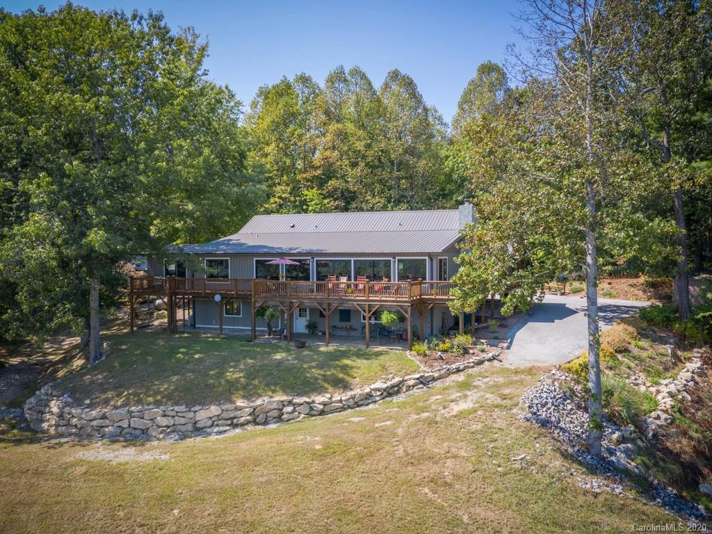 618 Knight Road Saluda NC 28773