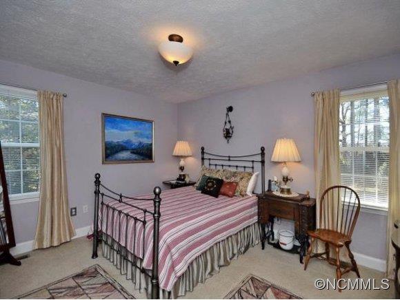 5 Braddock Way Asheville NC 28803