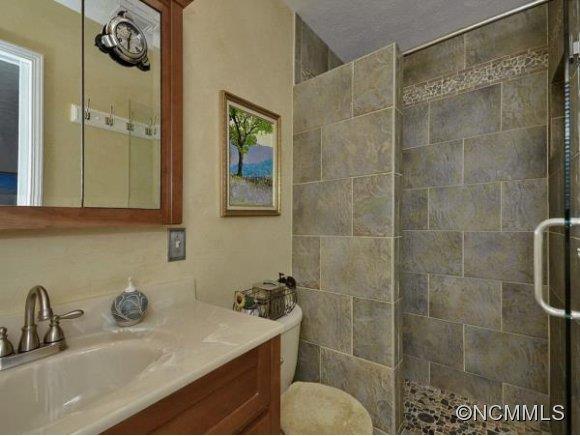 5 Braddock Way Asheville NC 28803