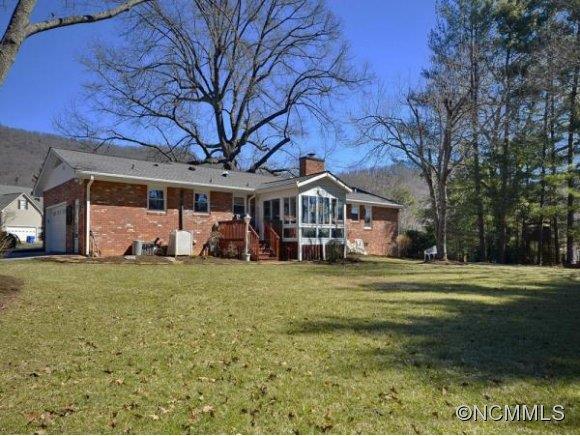 5 Braddock Way Asheville NC 28803