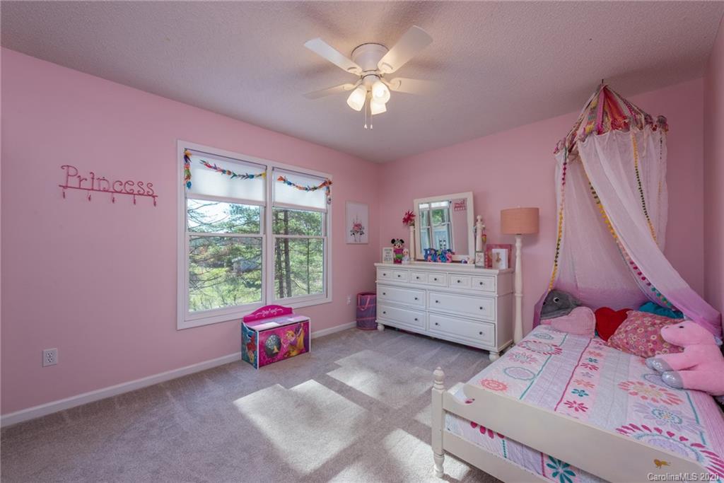 60 Simon Trail Weaverville NC 28787