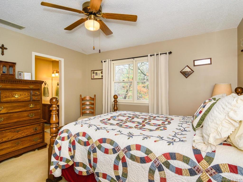 1 Glenwood Circle Arden NC 28704