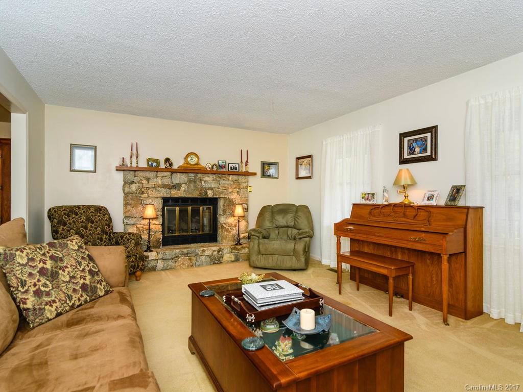 1 Glenwood Circle Arden NC 28704