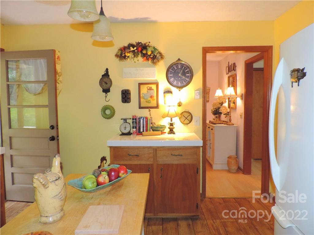 34 Triple Springs Lane Waynesville NC 28786