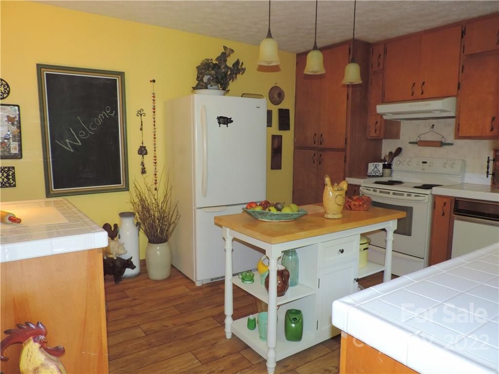 34 Triple Springs Lane Waynesville NC 28786