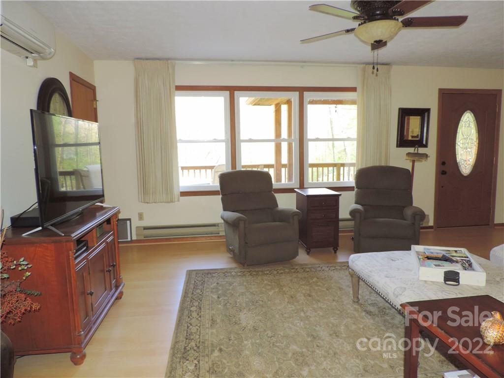 34 Triple Springs Lane Waynesville NC 28786