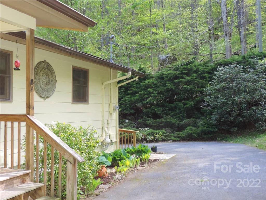 34 Triple Springs Lane Waynesville NC 28786