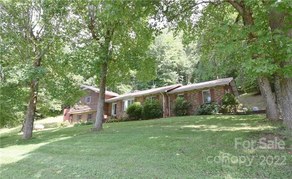 3575 Cane Creek Road Bakersville NC 28705