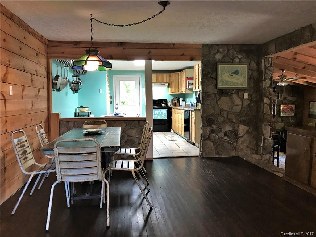 71 Brownwood Avenue Asheville NC 28806