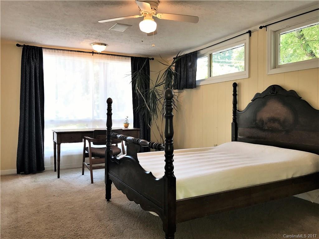 71 Brownwood Avenue Asheville NC 28806