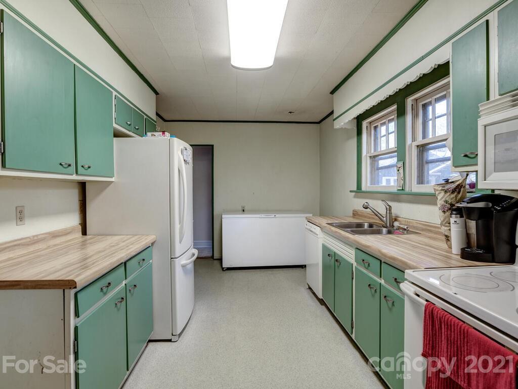 105 Louisiana Avenue Asheville NC 28806