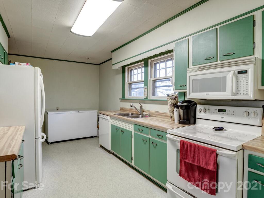 105 Louisiana Avenue Asheville NC 28806