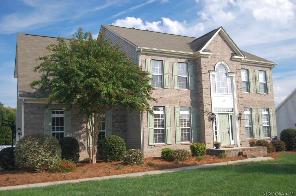 107 Corona Circle Mooresville NC 28117