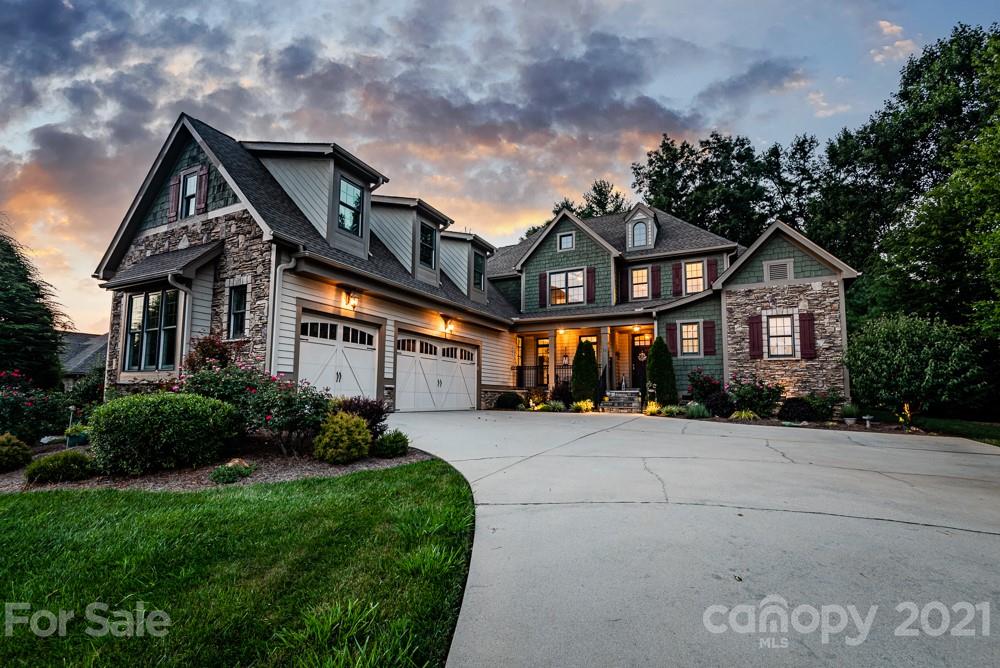11 King View Drive Fletcher NC 28732