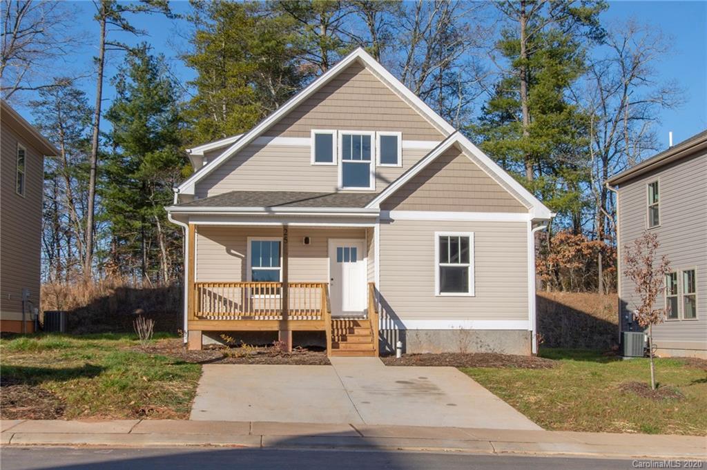 25 Yarrow Meadow Road Weaverville NC 28787