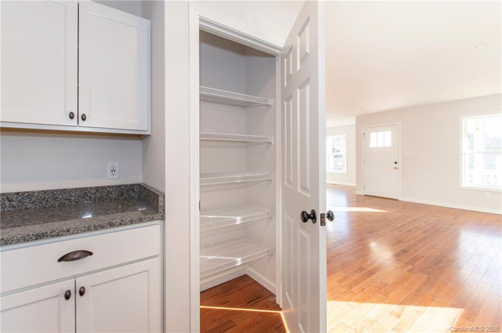 25 Yarrow Meadow Road Weaverville NC 28787
