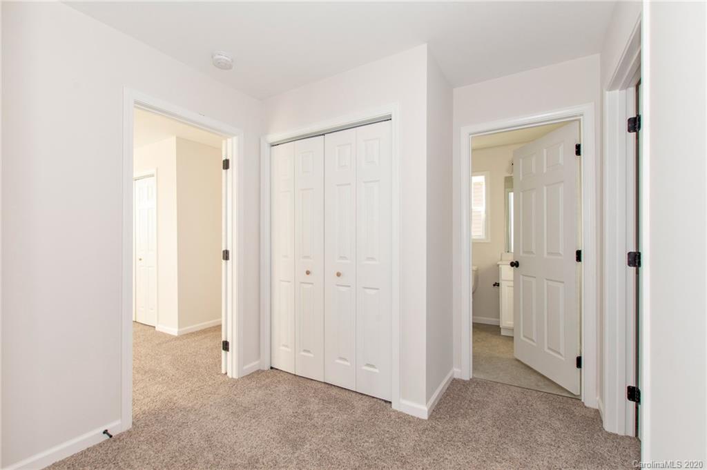 25 Yarrow Meadow Road Weaverville NC 28787
