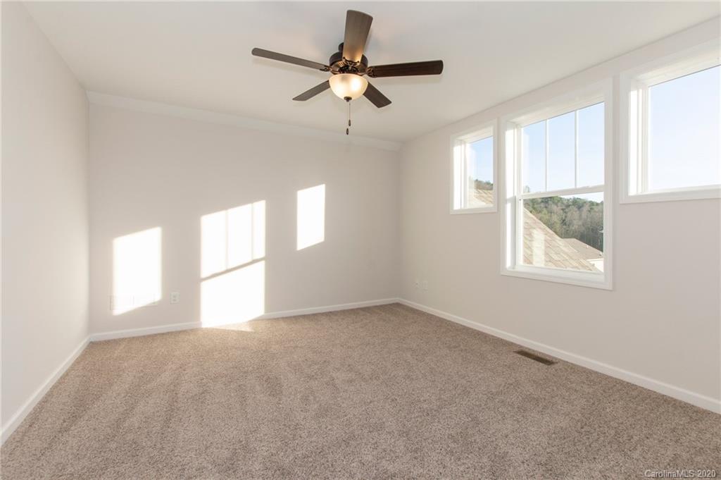 25 Yarrow Meadow Road Weaverville NC 28787