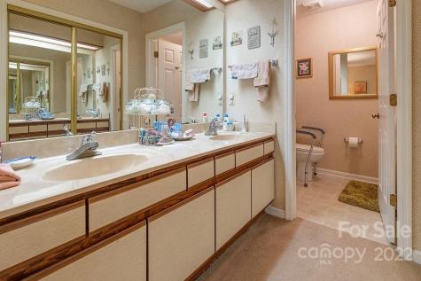 407 Sweeten Way Asheville NC 28803