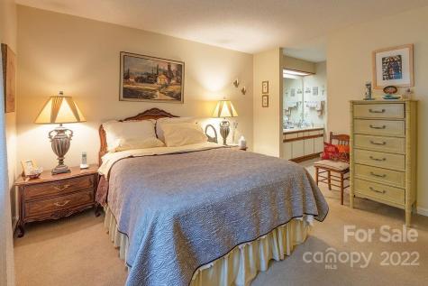 407 Sweeten Way Asheville NC 28803