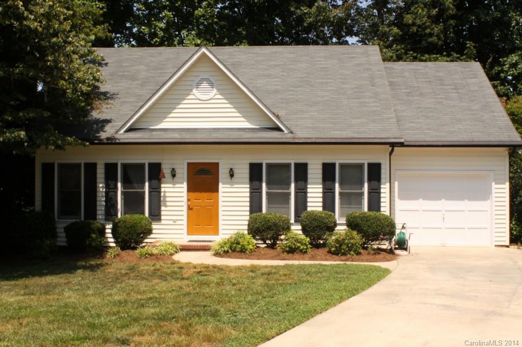 2500 Applegate Drive Concord NC 28027