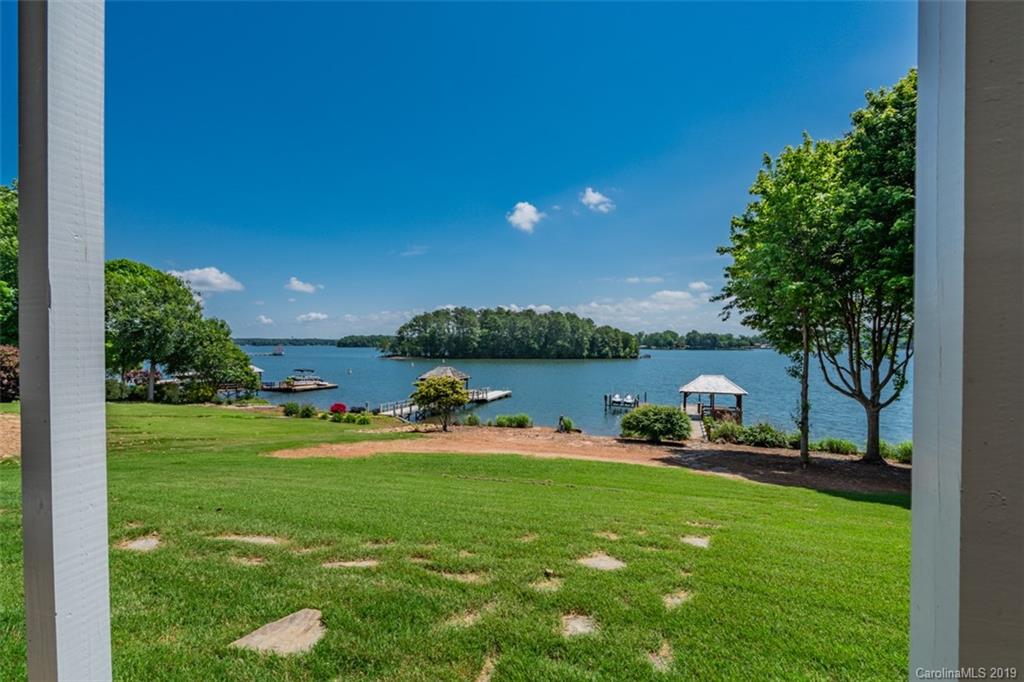 4664 Sierra View Drive Denver NC 28037