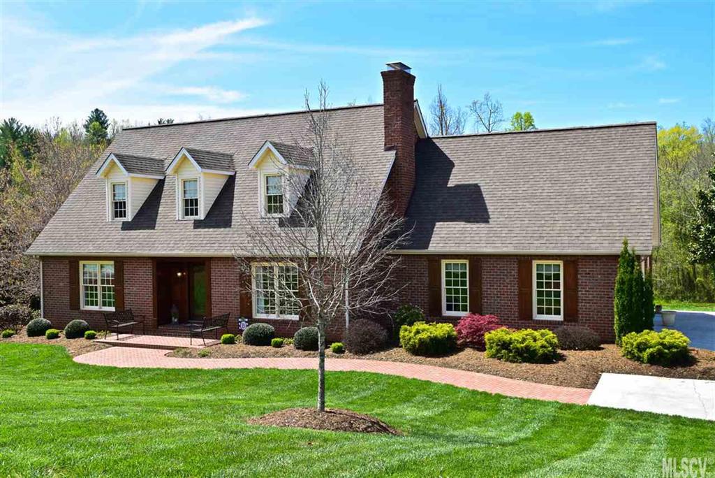 416 Woodridge Drive Lenoir NC 28645
