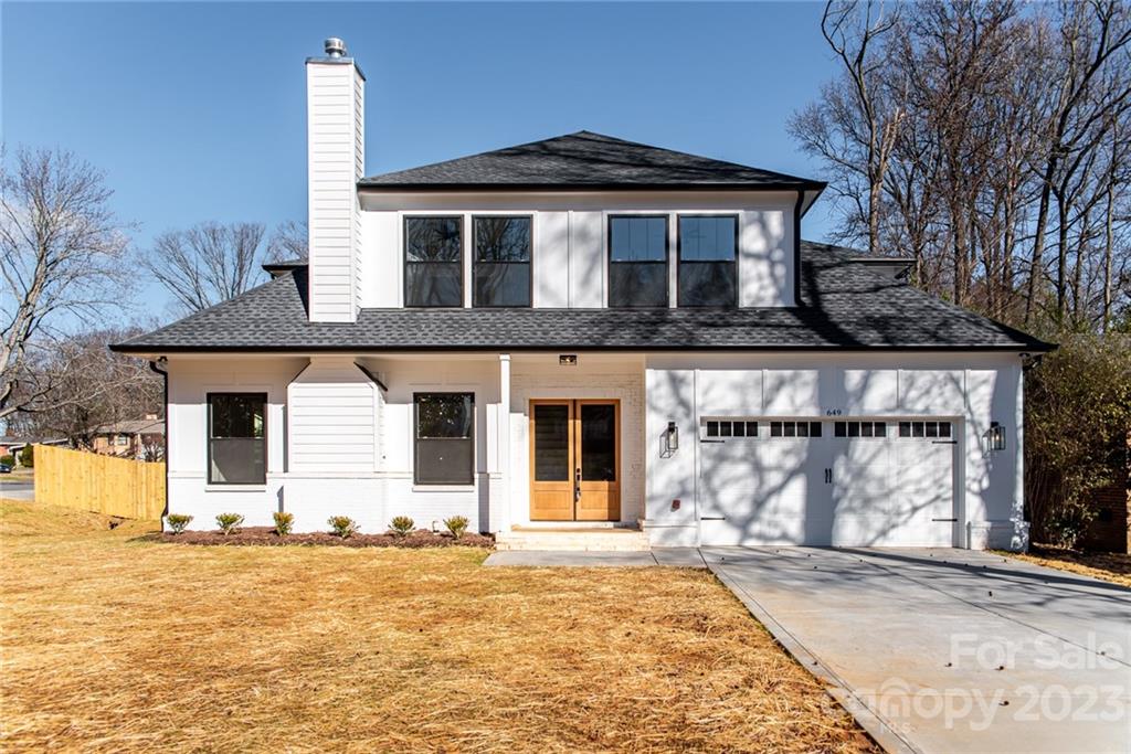 649 Manhasset Road Charlotte NC 28209