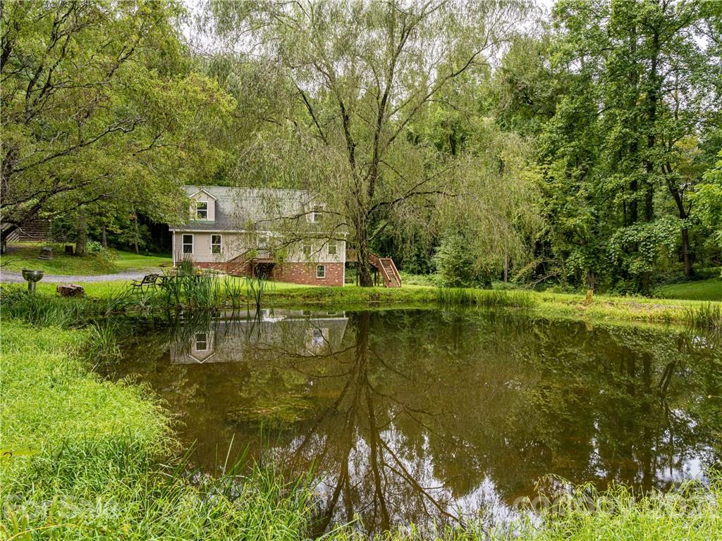 16 Overlook Place Asheville NC 28803