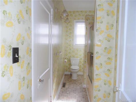 60 Pulliam Street Marion NC 28752