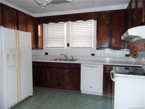 60 Pulliam Street Marion NC 28752