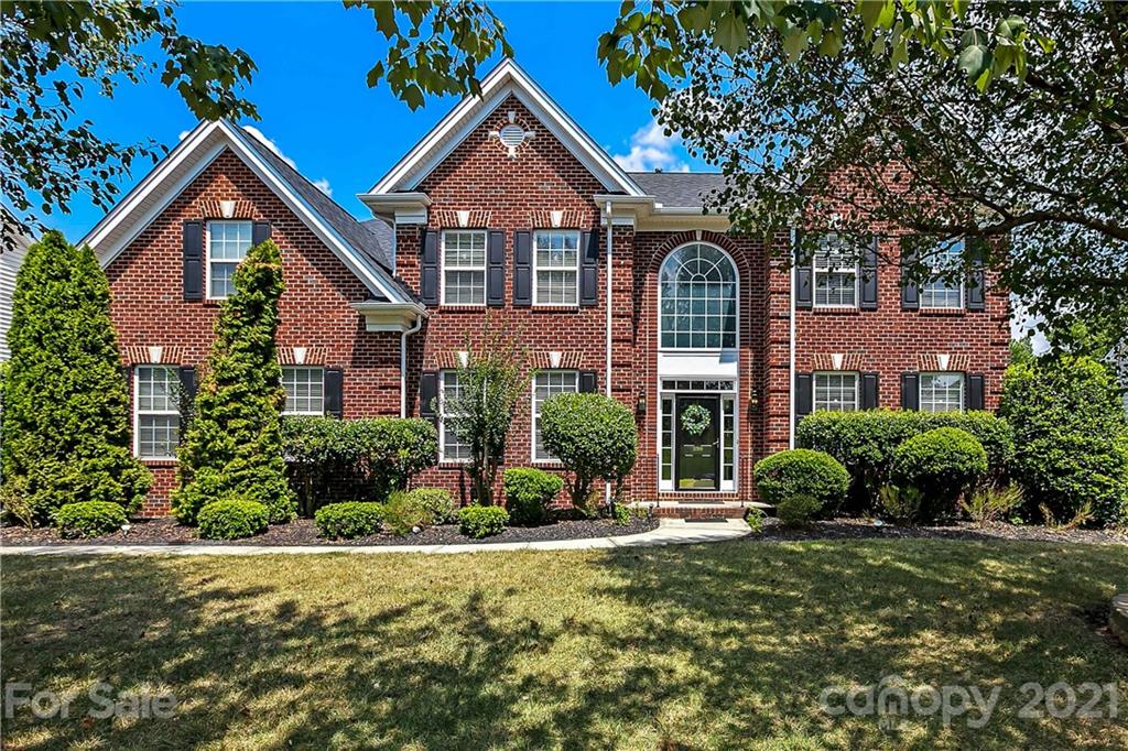 2088 Woodstream Road Harrisburg NC 28075