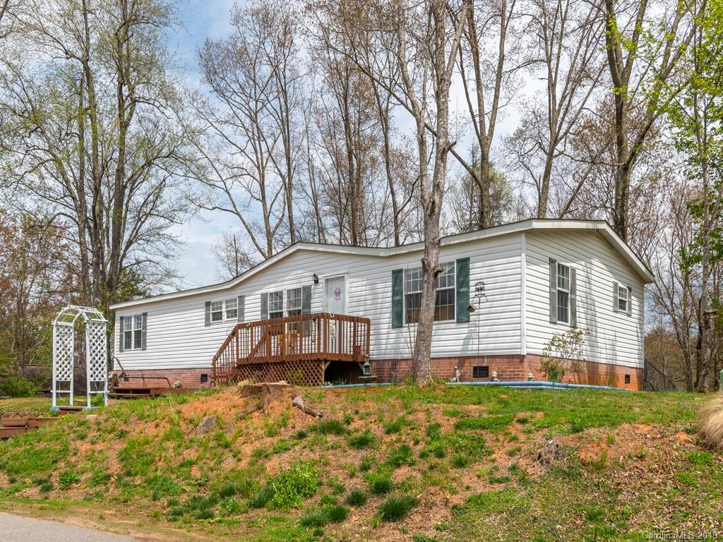 51 Farmstead Road Leicester NC 28748