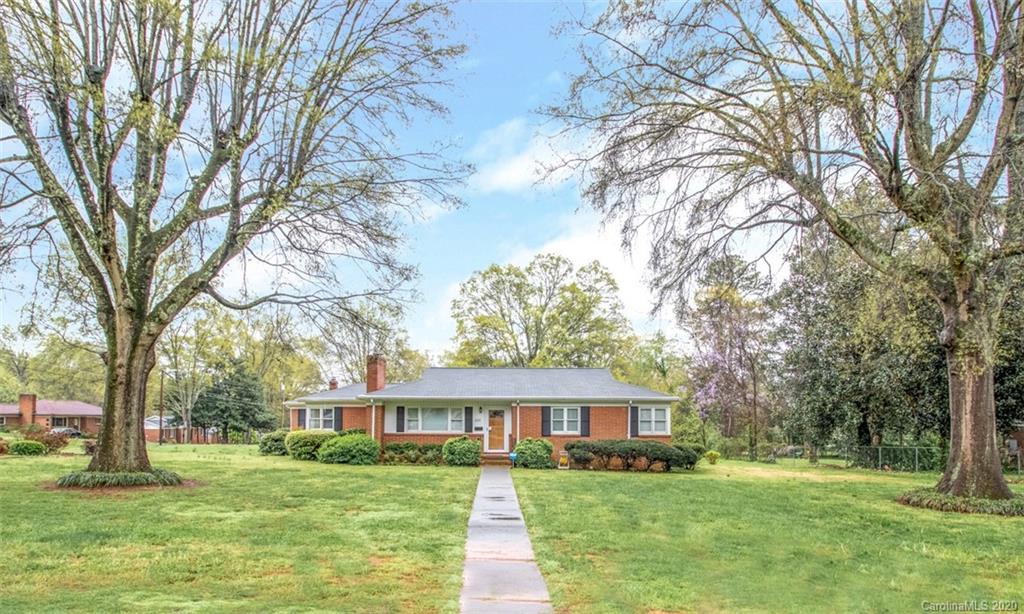 5034 Jackson Drive Charlotte NC 28269
