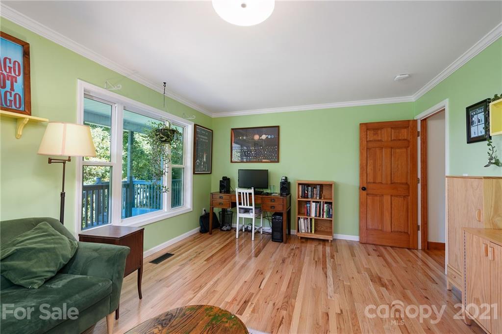 1747 Secluded Valley Road Marshall NC 28753
