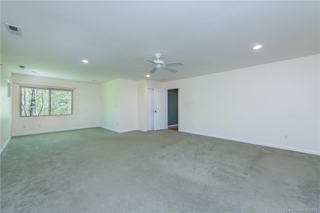752 Hiawassee Avenue Black Mountain NC 28711