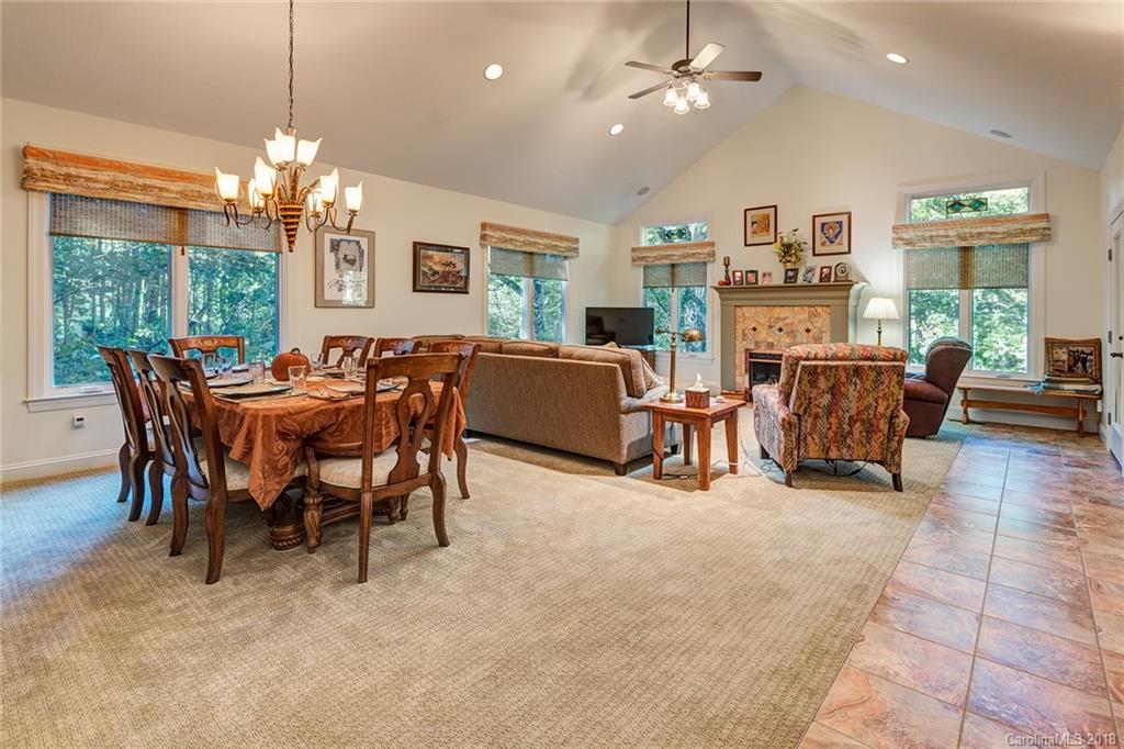 145 Carter Cove Road Asheville NC 28804
