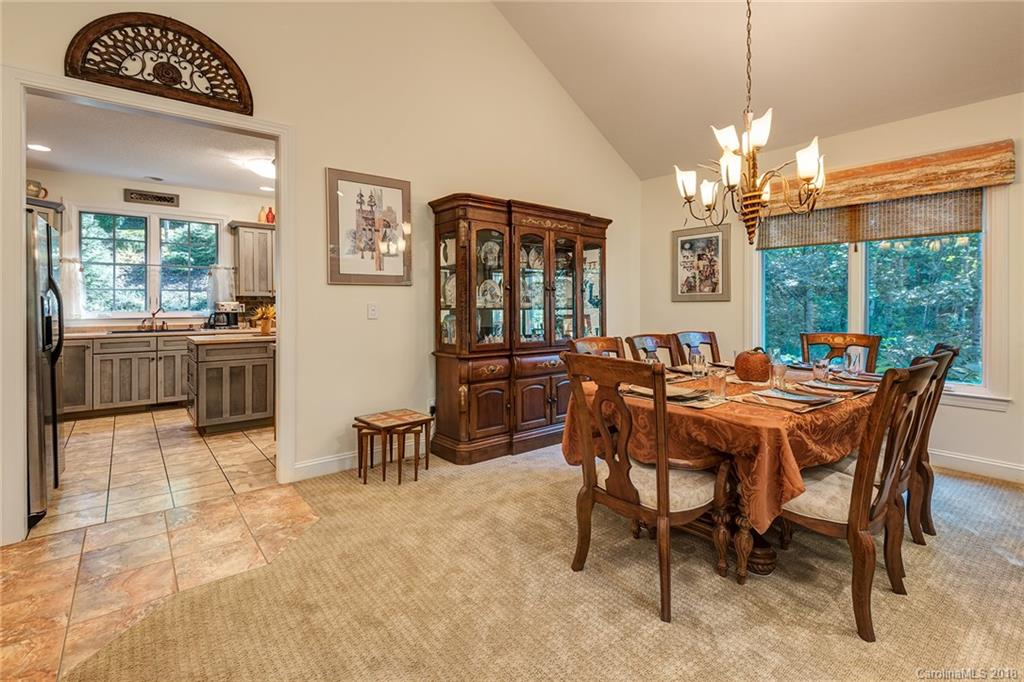 145 Carter Cove Road Asheville NC 28804