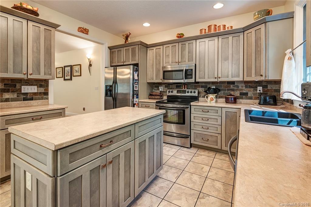 145 Carter Cove Road Asheville NC 28804