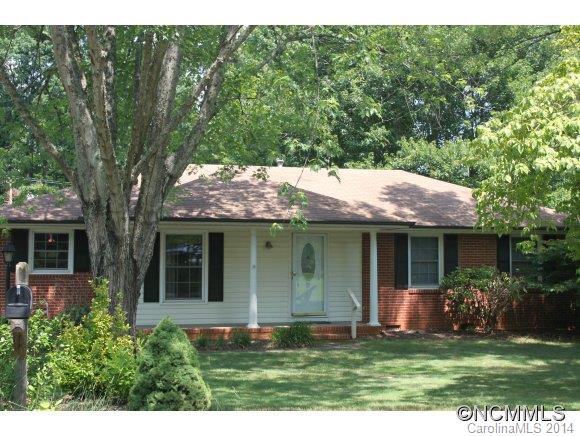 107 Summerglen Drive Asheville NC 28806