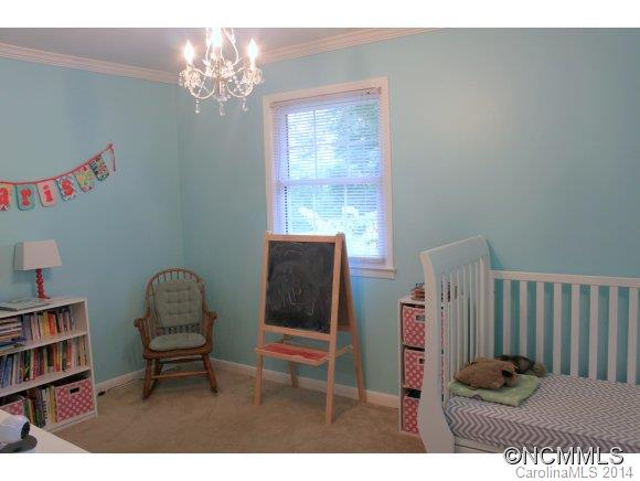 107 Summerglen Drive Asheville NC 28806