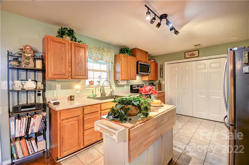 96 La Vista Dream Lane Waynesville NC 28786