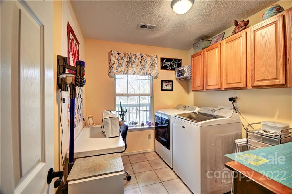 96 La Vista Dream Lane Waynesville NC 28786
