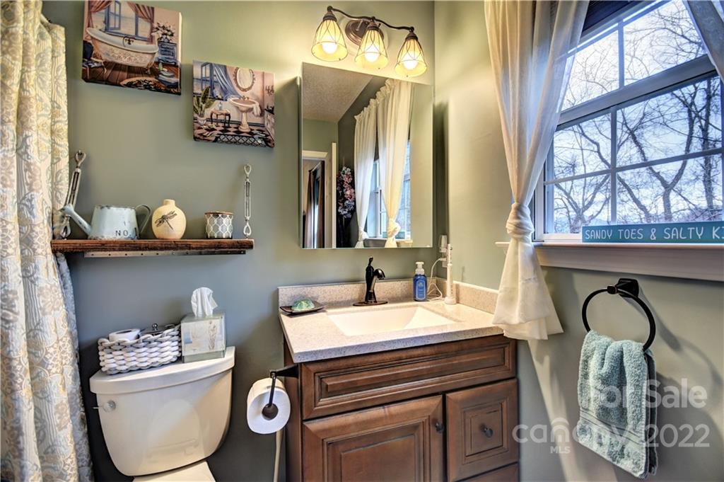 96 La Vista Dream Lane Waynesville NC 28786